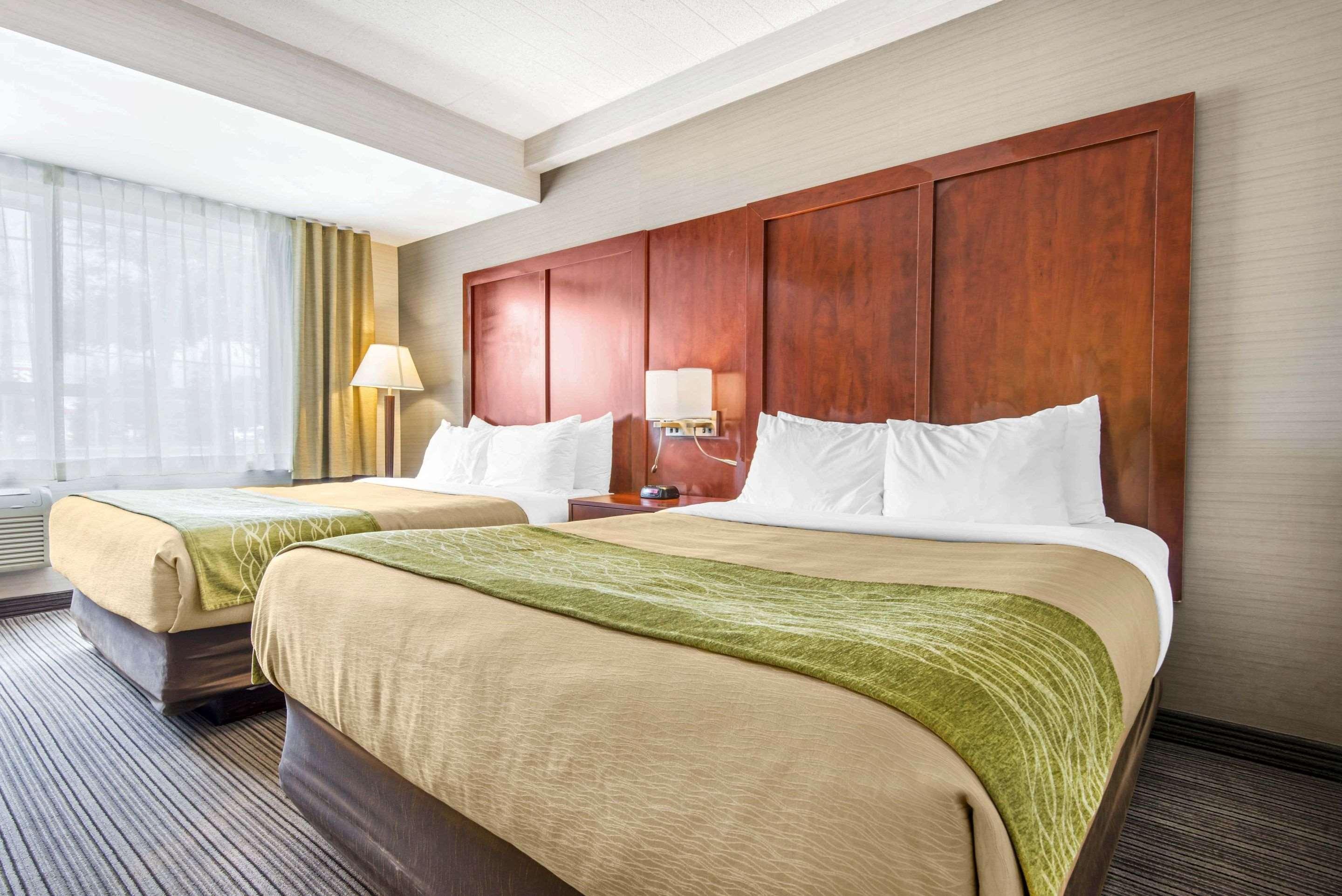 Comfort Inn & Suites Collingwood Esterno foto