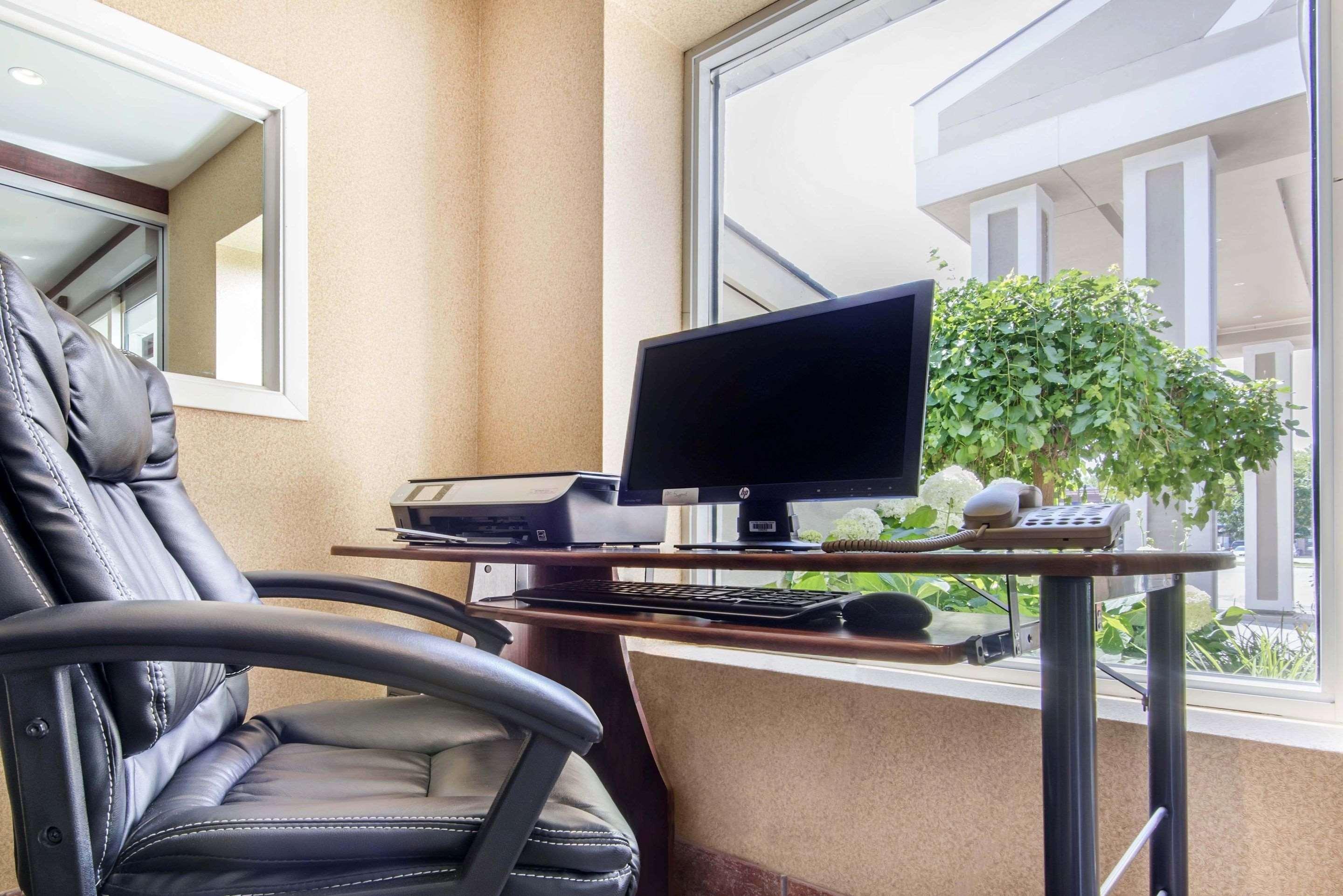 Comfort Inn & Suites Collingwood Esterno foto