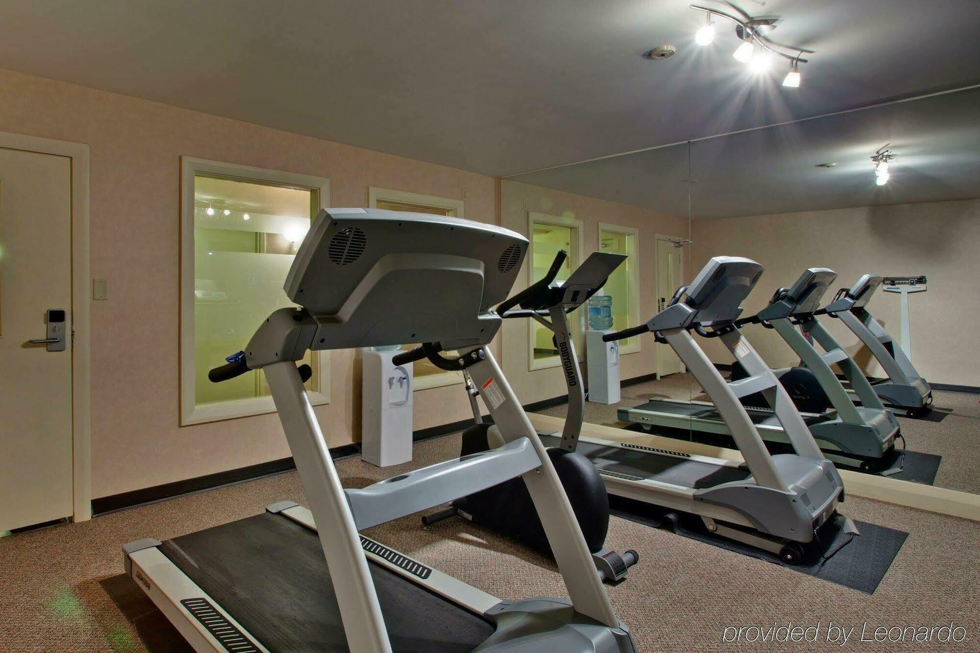 Comfort Inn & Suites Collingwood Esterno foto
